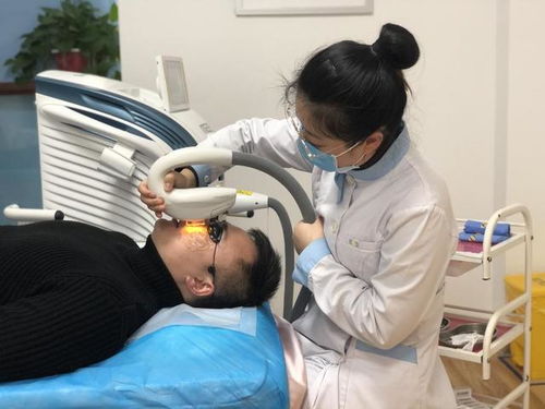 我又可以運動健身了 26歲海歸碩士干眼癥患者前往愛爾眼科進行干眼癥治療
