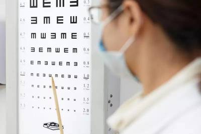 10年模糊視界,1次手術(shù),助81歲老先生重見光明